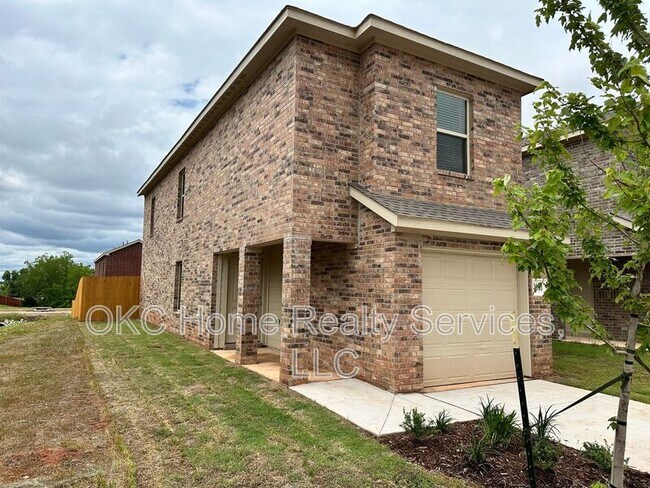 Building Photo - 3313 NW 148th St