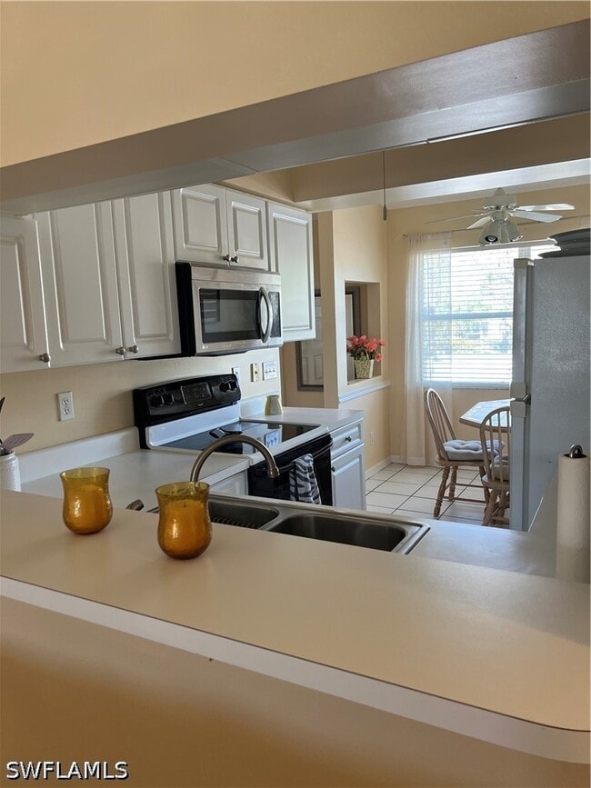 Building Photo - 185 Grand Oaks Way