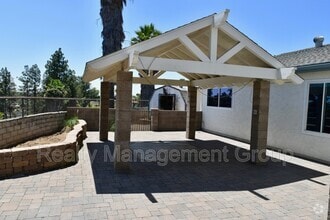 Building Photo - 1546 Arnheim Ct