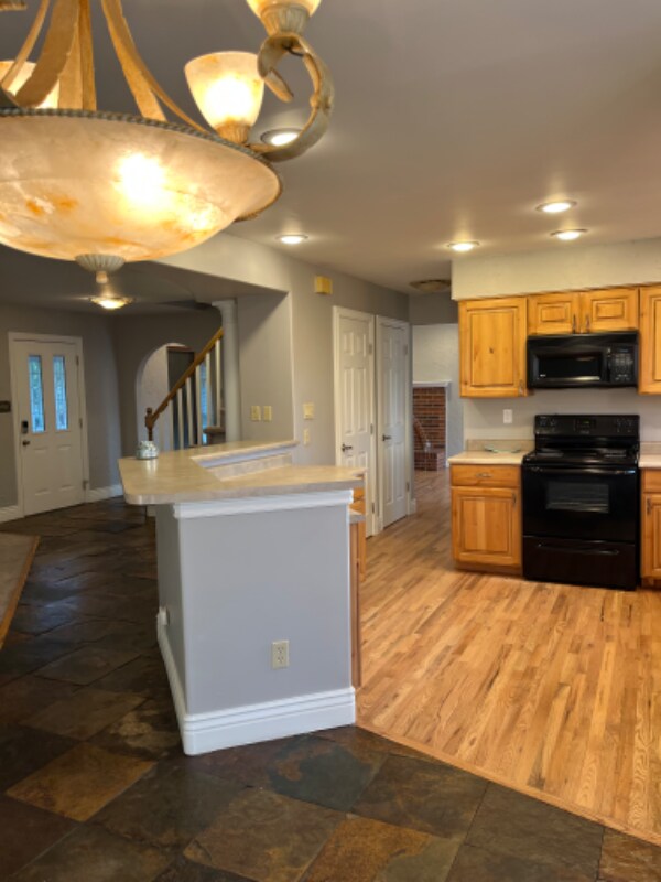 Building Photo - 5270 Picket Dr