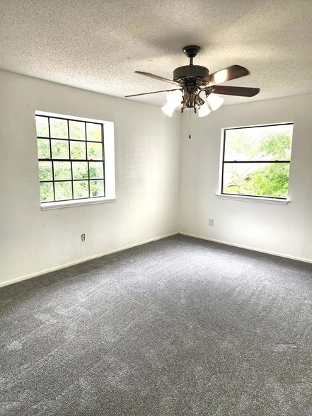 Building Photo - 1207 Crupp Ct