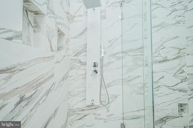 Building Photo - 44171 Paget Terrace