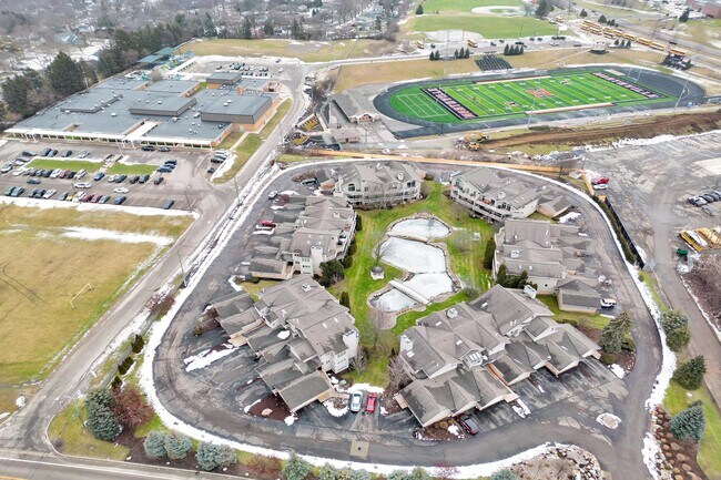 Building Photo - 21096 Boulder Cir