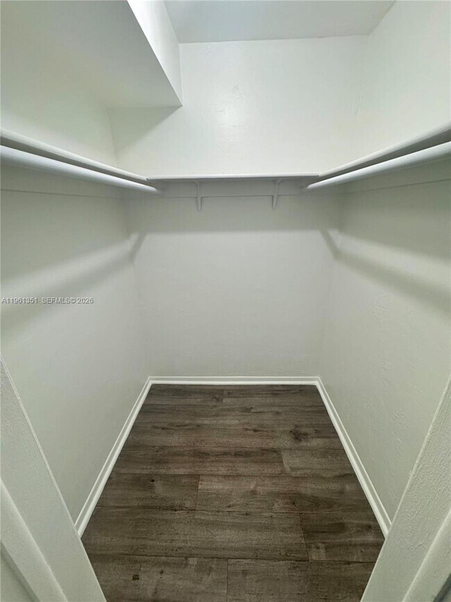 Building Photo - 10601 NW 45th St