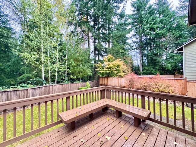 Building Photo - Great 3 Bed 2.5 Bath Home for rent