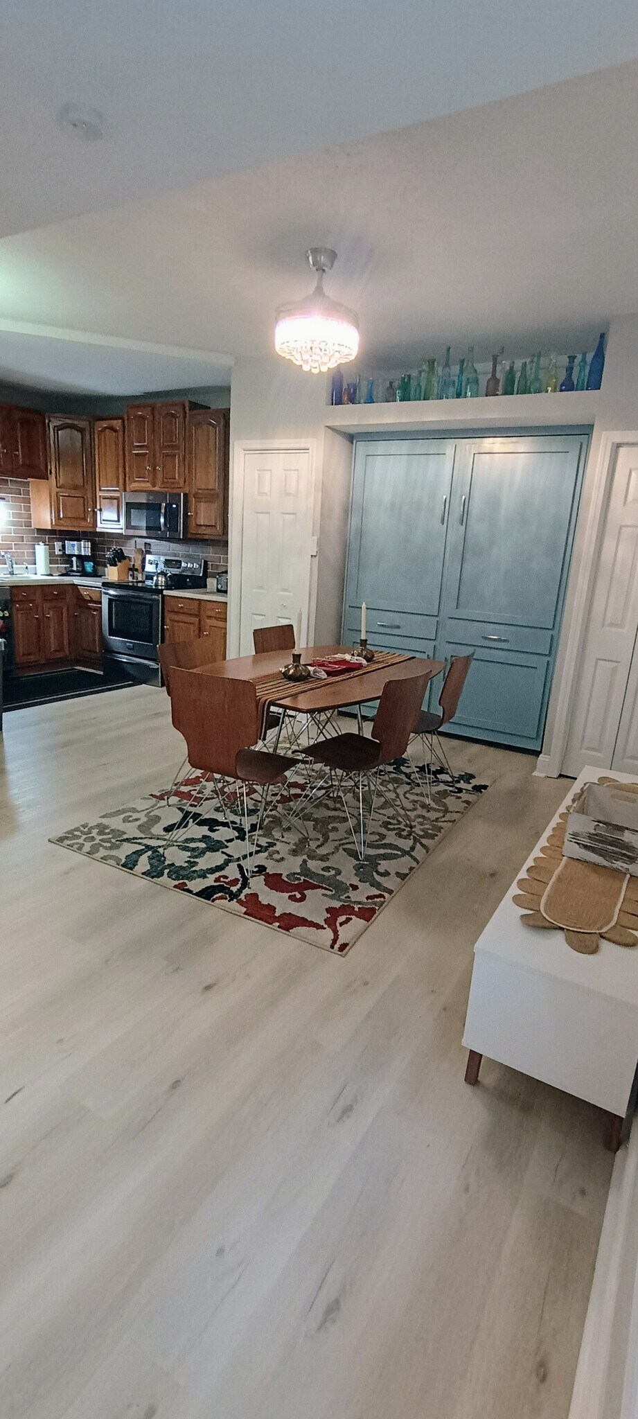 Building Photo - 906 Bitterfield Dr