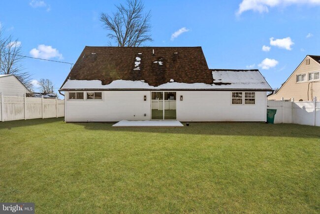 Building Photo - 139 Ivy Hill Rd