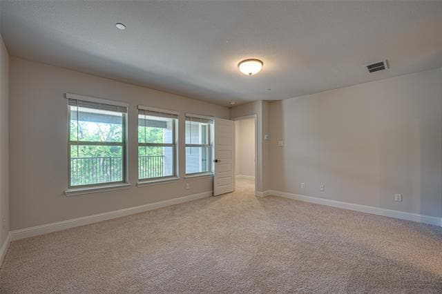Building Photo - 7849 Bayside Dr
