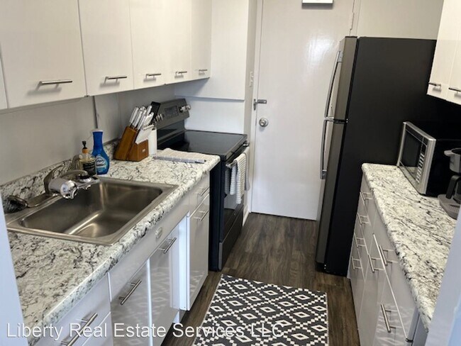 Building Photo - 1 br, 1 bath House - 718 South 7th St Unit...