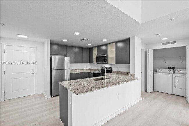 Building Photo - 5579 Millennia Park Dr
