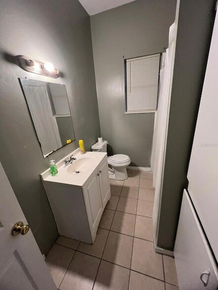 Building Photo - 3021 Sanchez St