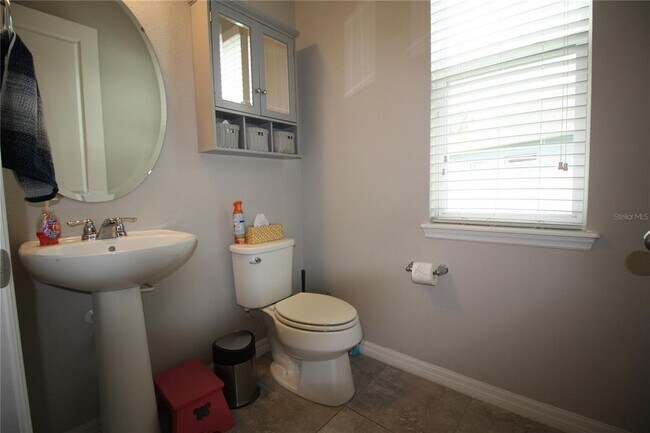Building Photo - 1813 Hawksbill Ln