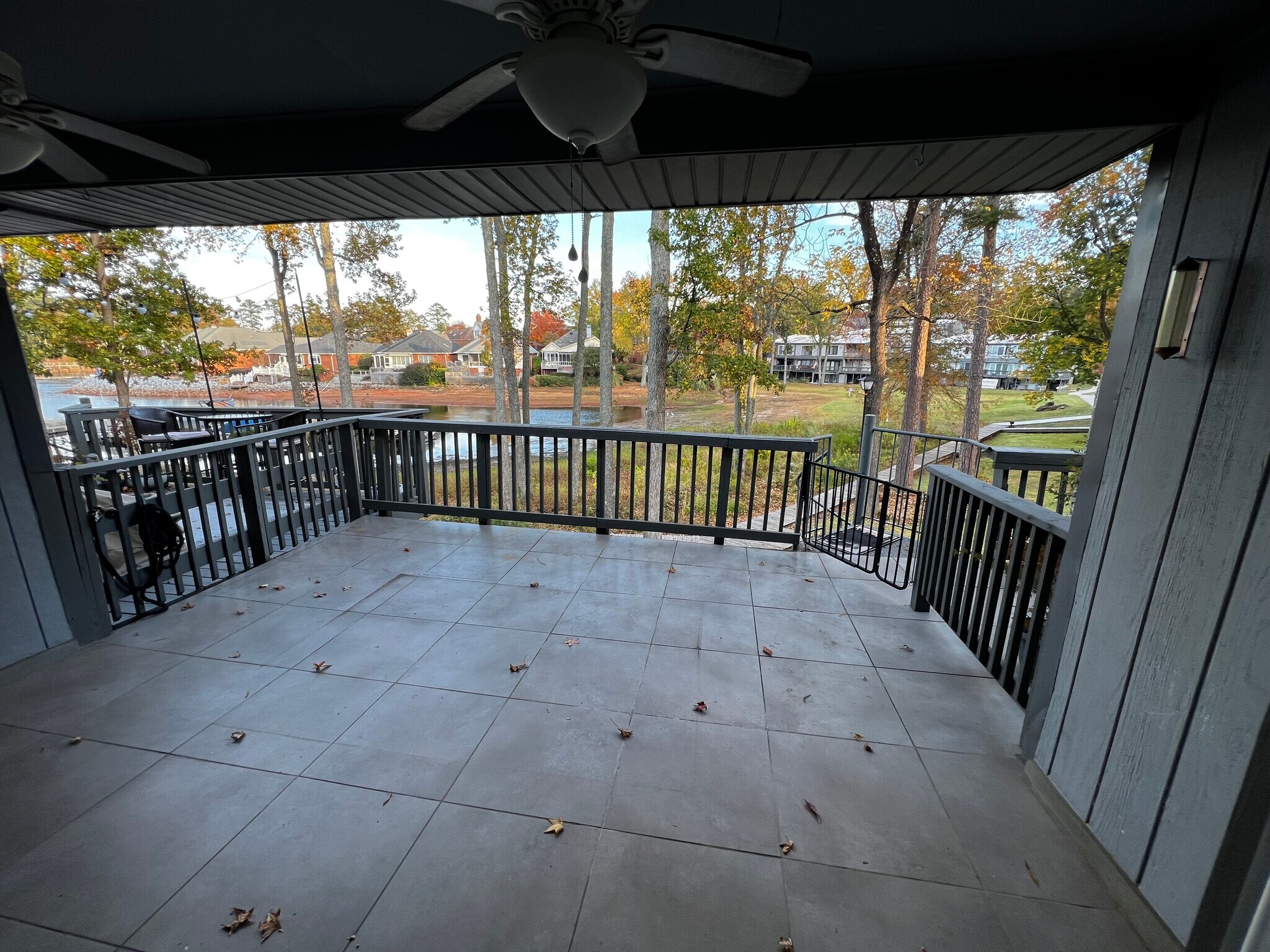 Building Photo - 301 Harbor Heights Dr