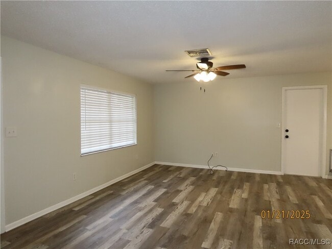 Building Photo - 516 Spruce St