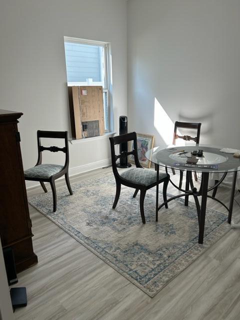 Building Photo - 303 Piper Cv