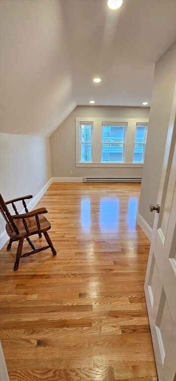 Building Photo - 28 Oakley St