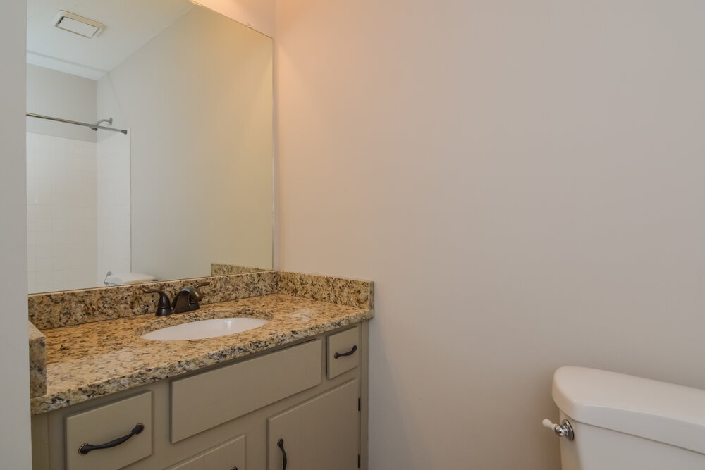 Building Photo - 3747 Willow Wood Way NW