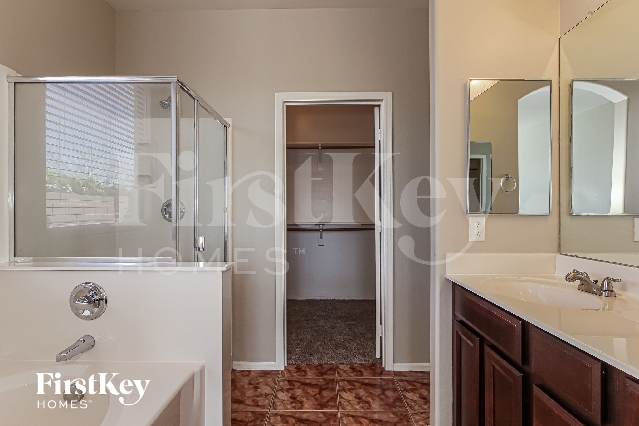 Building Photo - 14135 W Riviera Dr