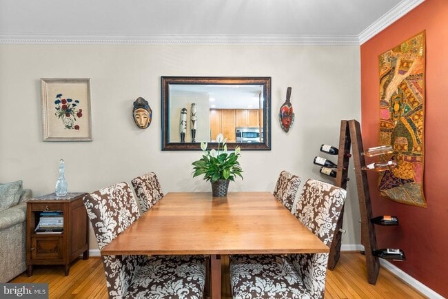 Building Photo - 303 Mt Vernon Ave