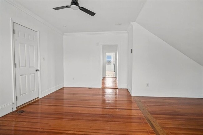 Building Photo - 123 Radcliffe Ave