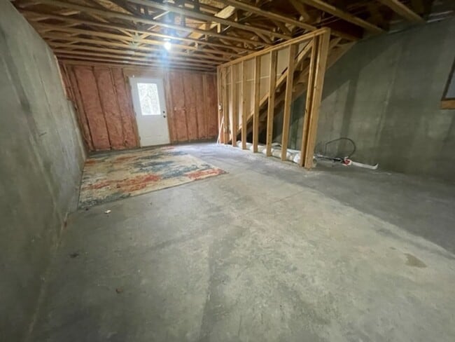 Building Photo - Italian Estates Property Management