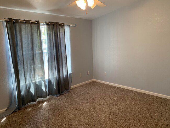 Building Photo - 109 Plantation Way