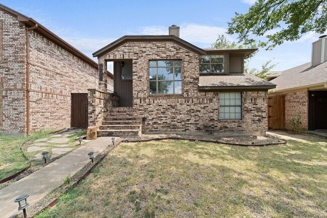 Primary Photo - 1828 Alameda Dr