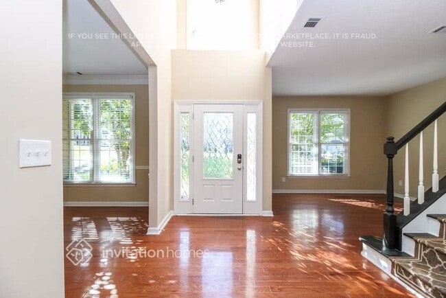 Building Photo - 7022 Surrey Dr