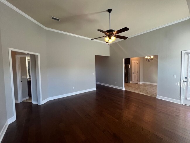 Building Photo - Fountain Crest Subdivision!