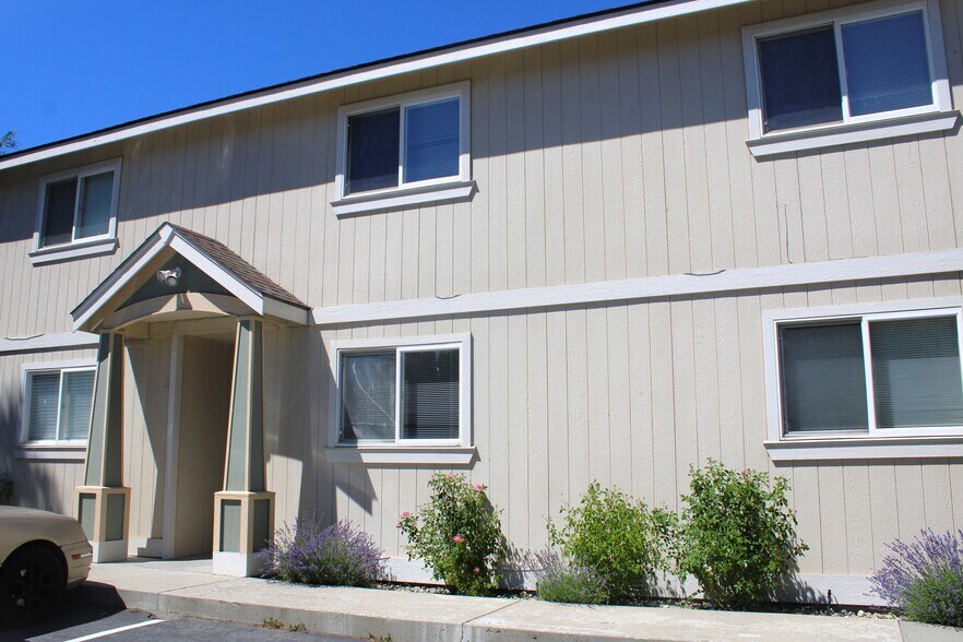 Building Photo - 1231 McKittrick St