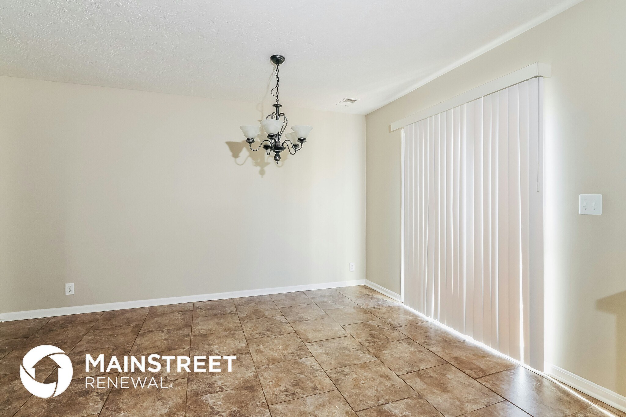 Building Photo - 10613 Irvin Pines Dr