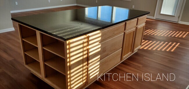 Building Photo - 3800 Misty Grove Ct