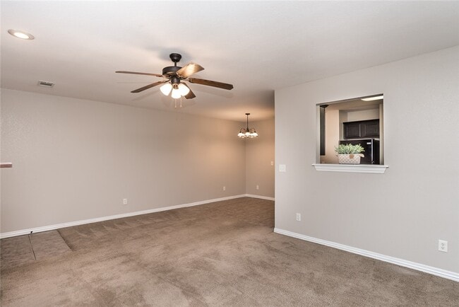 Building Photo - 4069 Glenstone Terrace