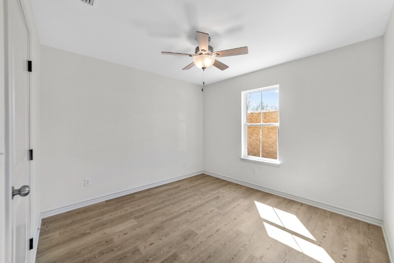 Building Photo - 152 Brenlind Ln