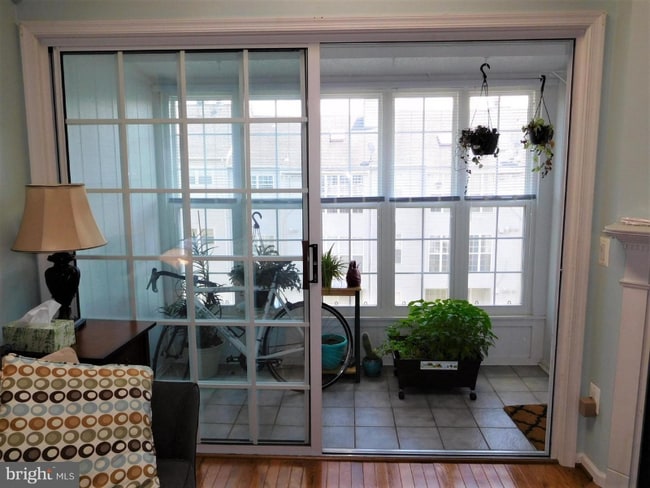 Building Photo - 9300 Caspian Way