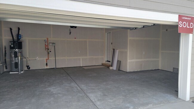 Building Photo - Brand New 3-Bedroom Home In Eagle Ridge