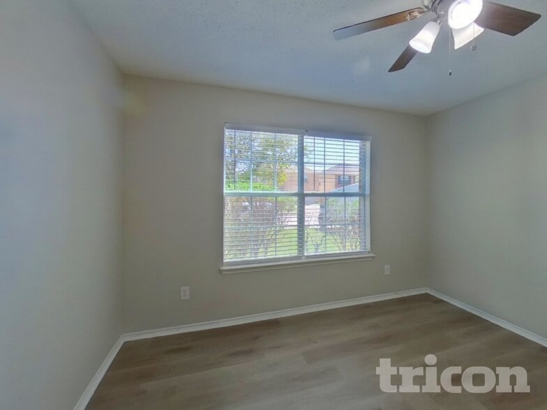 Building Photo - 9621 Manassas Rd