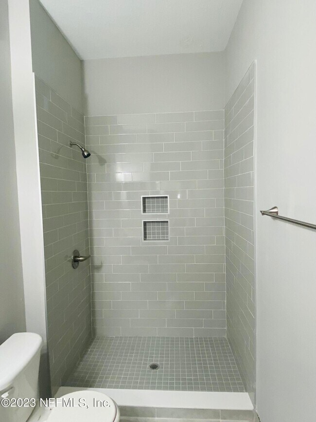 Building Photo - 9505 Armelle Way
