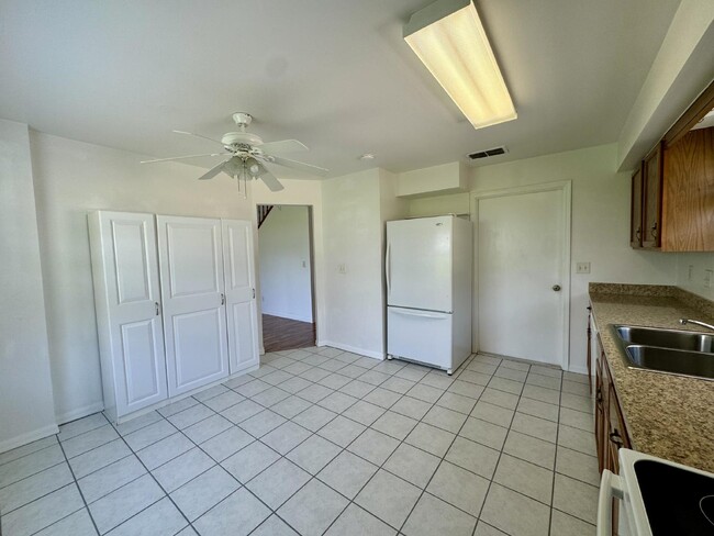 Building Photo - Charming 2-Bedroom Home in Clermont, FL (5...