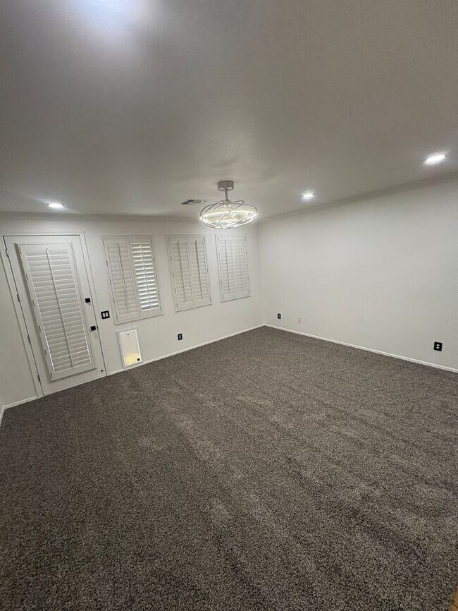 Building Photo - READY TO VIEW NOW! Elegant 3 Bedroom 2 Bath Home with Heated Pool