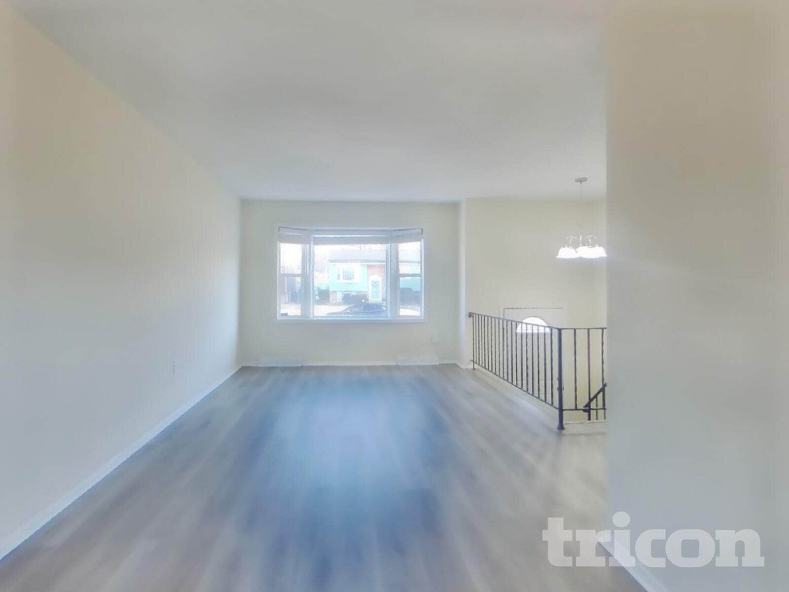 Building Photo - 3109 Lakehurst Ave