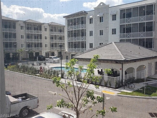 Building Photo - 26610 Rosewood Pointe Dr