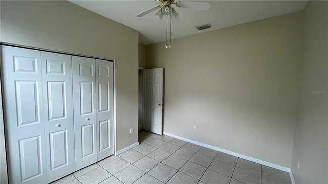 Building Photo - 6214 White Clover Cir