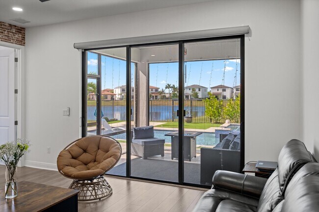 Building Photo - 4795 Sand Dollar Dr