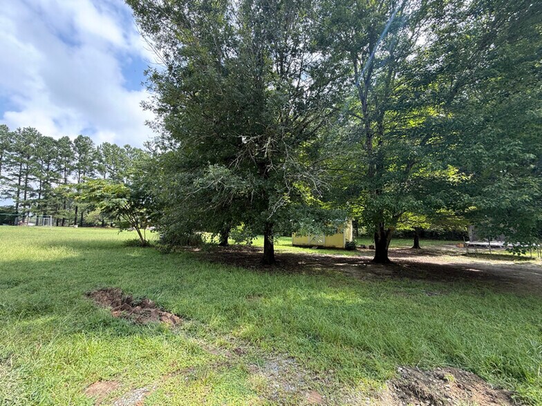 Building Photo - 6266 Jim Pickett Rd