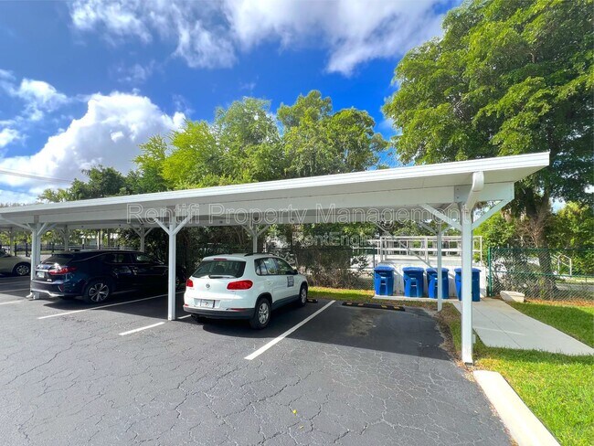 Building Photo - 2711 First Street