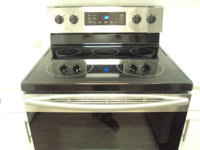 Building Photo - 8933 SW 123rd Ct