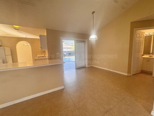 Building Photo - 116 Barrington Dr