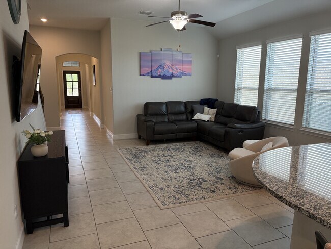 Building Photo - 11710 Briceway Land
