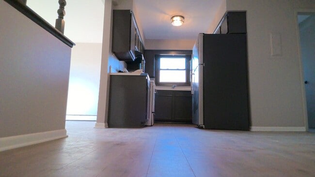 Building Photo - 8800 W 76th Pl